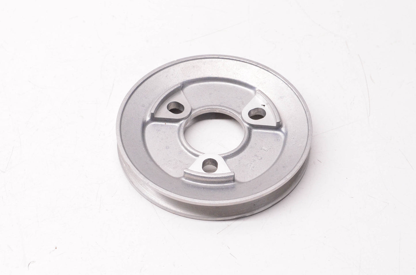 New OEM Yamaha 8H8-12618-01-00 Fan Belt Pulley NOS