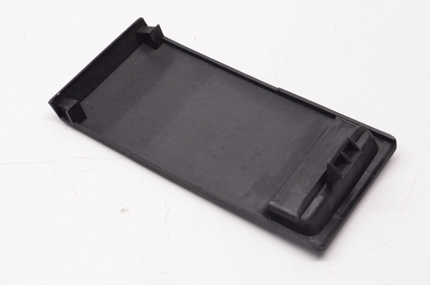 New OEM Yamaha 8M6-77712-00-00 Gas Door Cover NOS