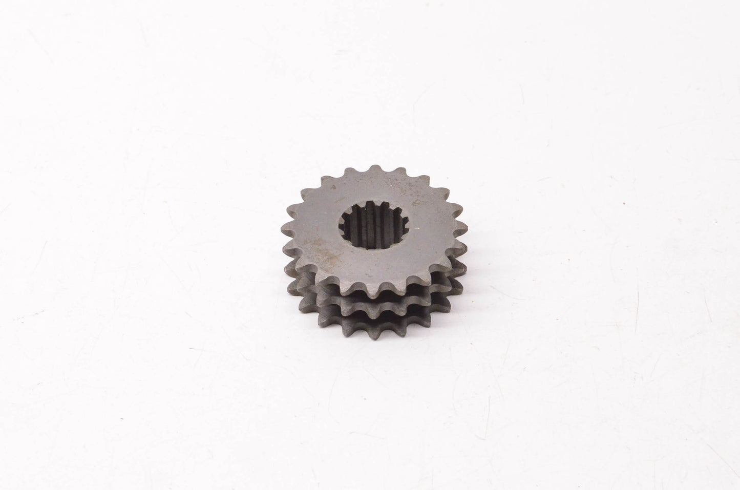 New OEM Yamaha 829-17682-00-00 Sprocket NOS