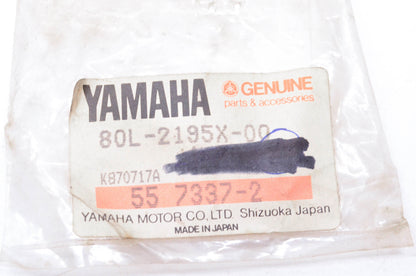 New OEM Yamaha 80L-2195X-00-00 Shroud Bracket Windshield NOS