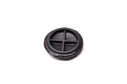 New OEM Yamaha 8J5-22315-00-00 Cap NOS