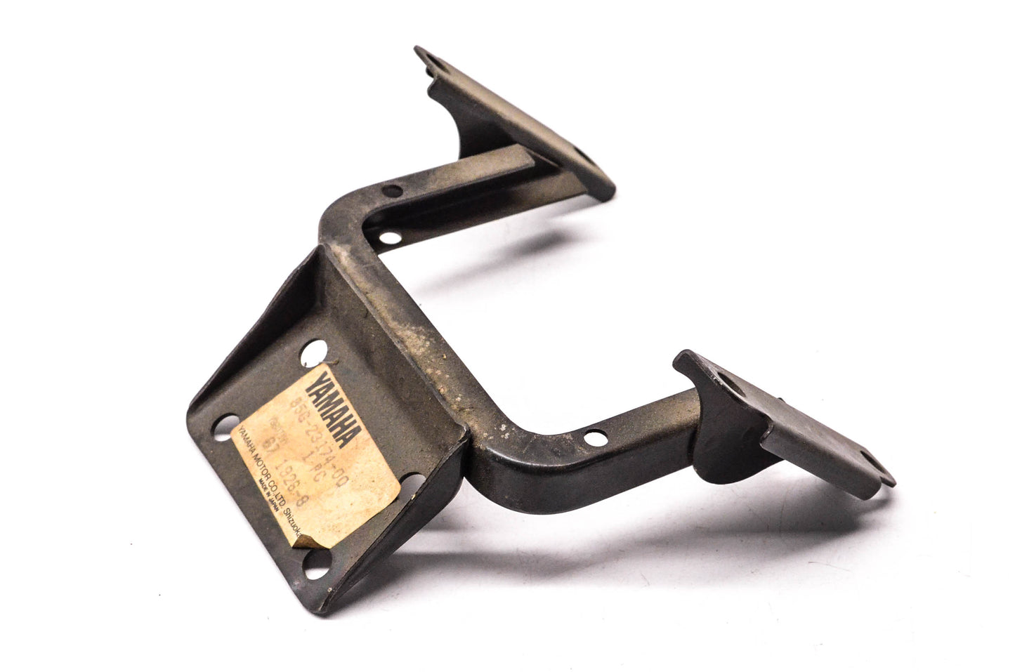 New OEM Yamaha 85G-23174-00-00 Headlight Bracket NOS