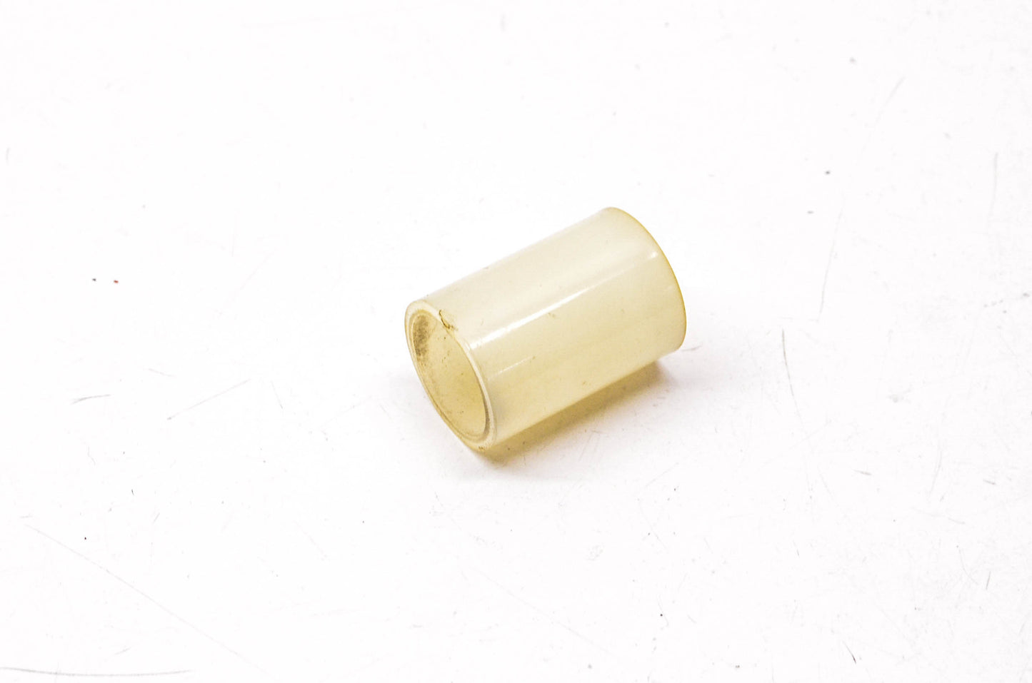 New OEM Yamaha 8V0-47338-00-00 Spacer NOS