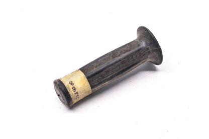 OEM Yamaha 583-26242-00-00 Right Hand Handlebar Grip