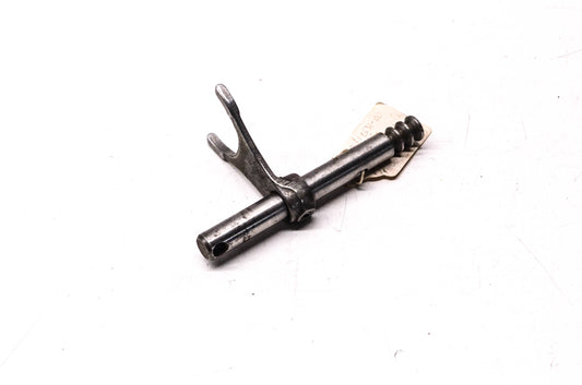 OEM Yamaha 826-18531-00-00 Transmission Fork & Guide Bar