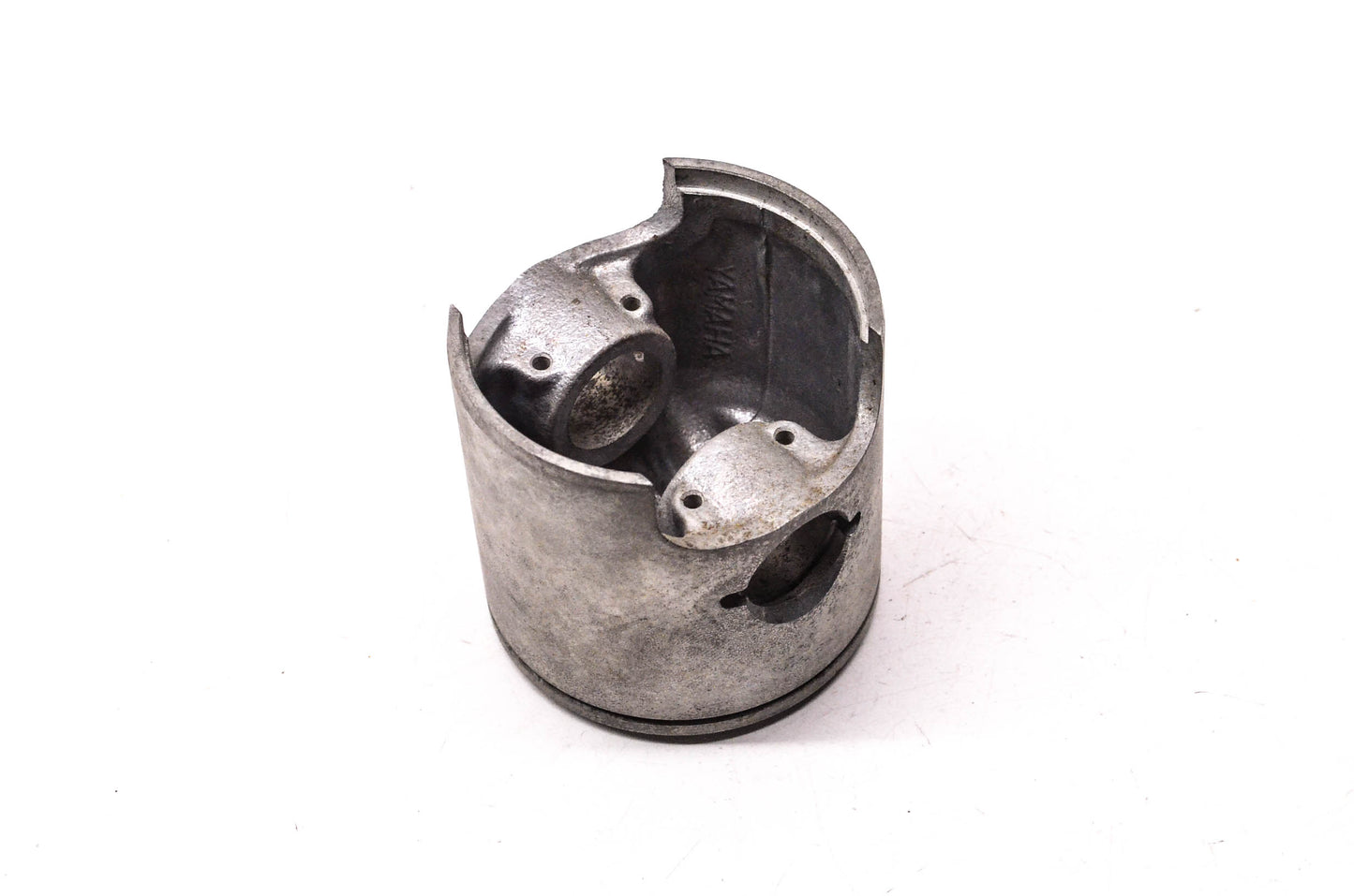 New OEM Yamaha 8J0-11631-00-93 Piston NOS