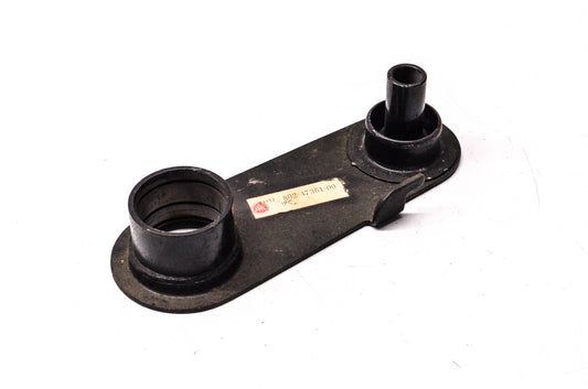 New OEM Yamaha 802-47361-00-00 Rear Pivot Arm NOS
