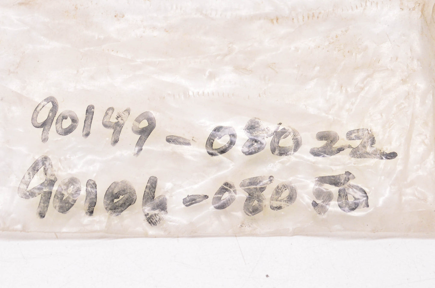 New OEM Yamaha 90106-08050-00 Track Adjuster Bolt NOS