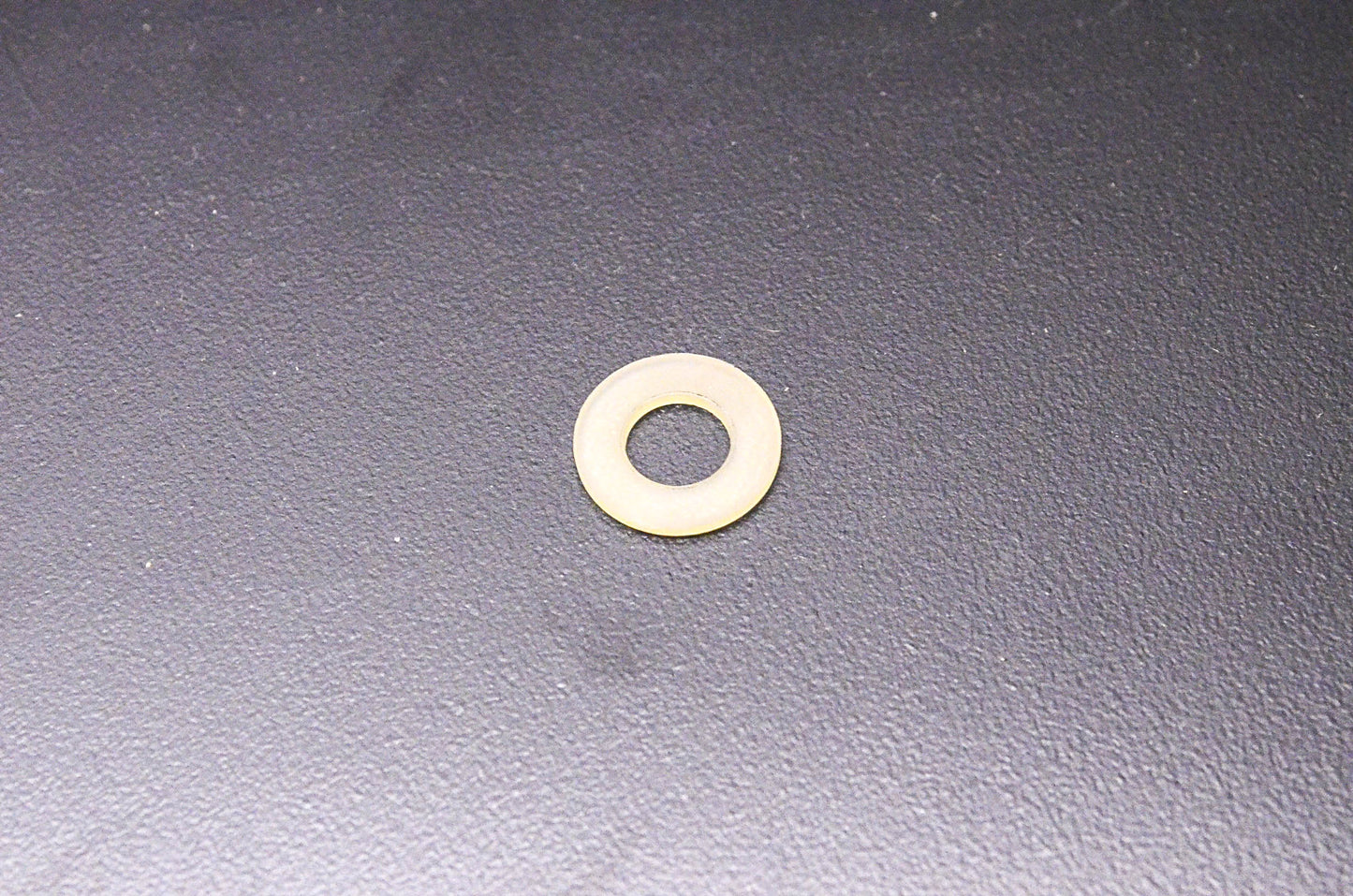 New OEM Yamaha 90202-08204-00 Nylon Plate Washer NOS