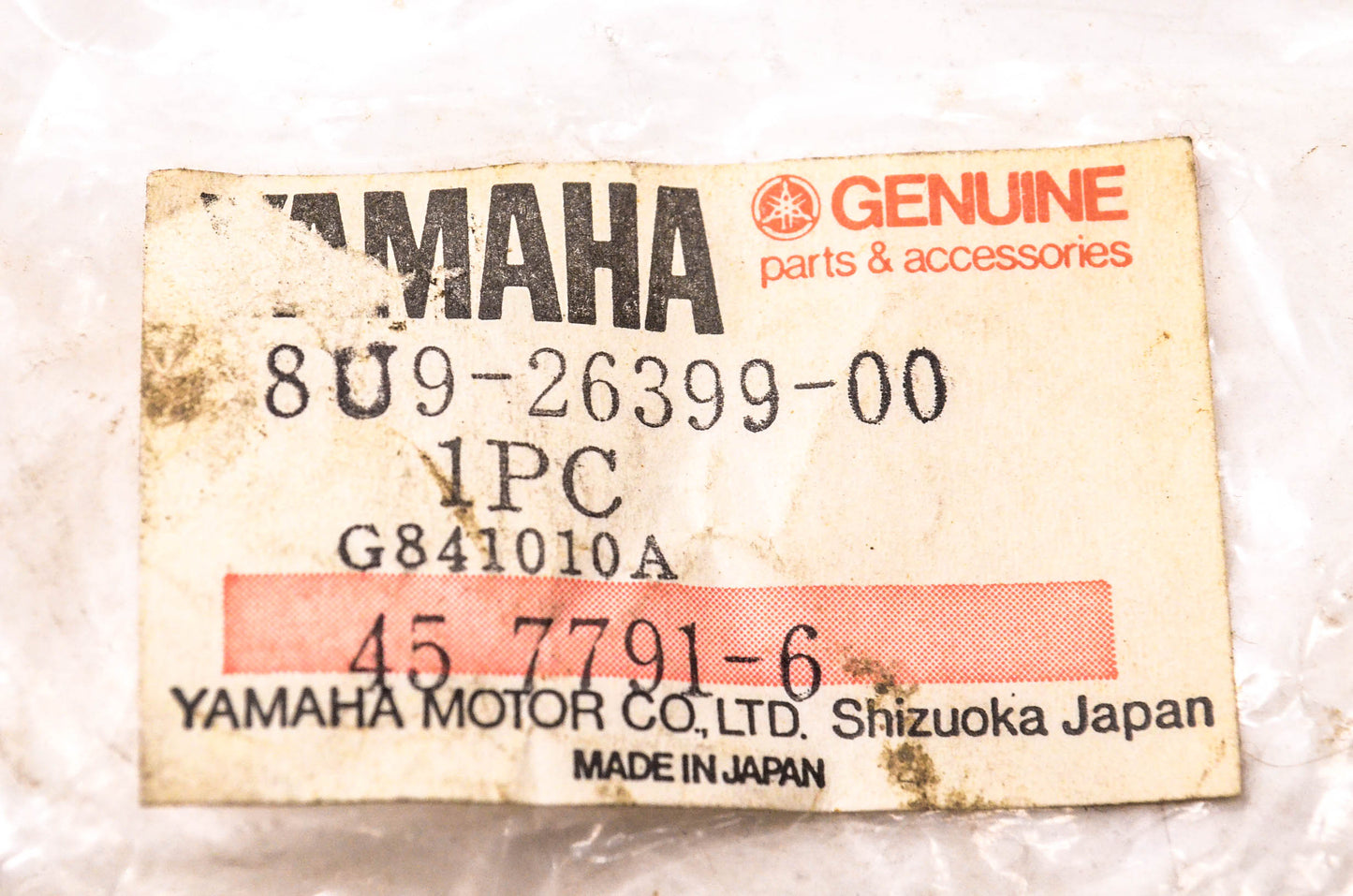 New OEM Yamaha 8U9-26399-00-00 Cable Guide NOS