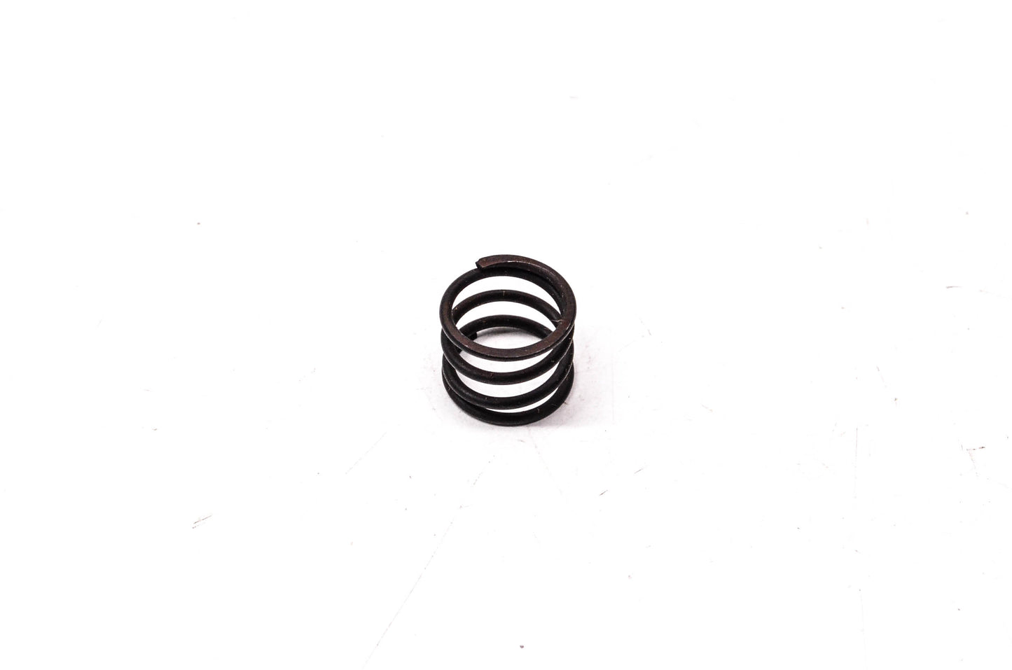 New OEM Yamaha 90501-18114-00 Compression Spring NOS