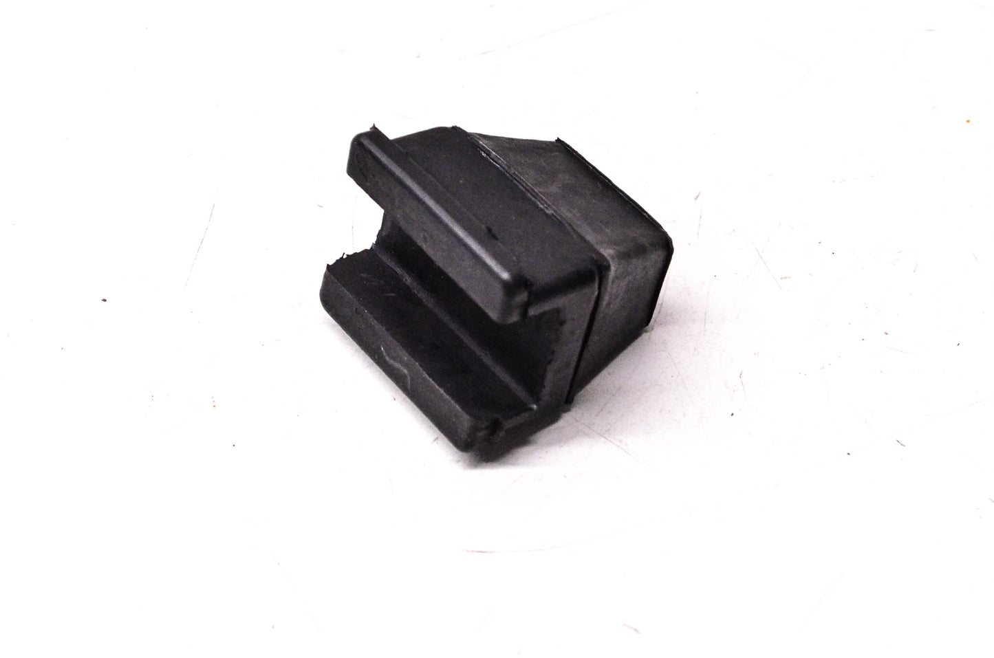 New OEM Yamaha 885-47457-00-00 Suspension Damper NOS