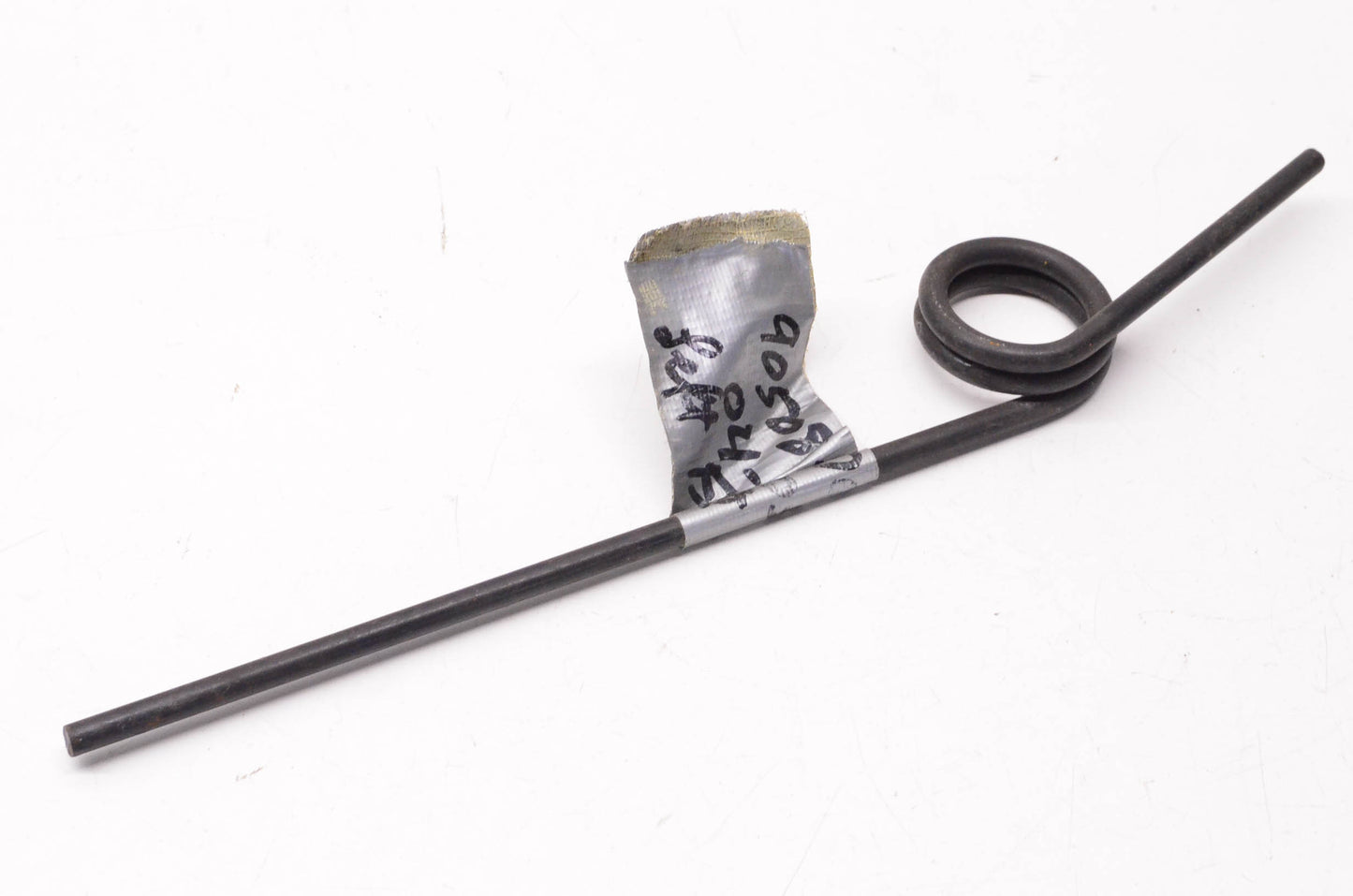 New OEM Yamaha 90508-70375-00 Torsion Spring NOS