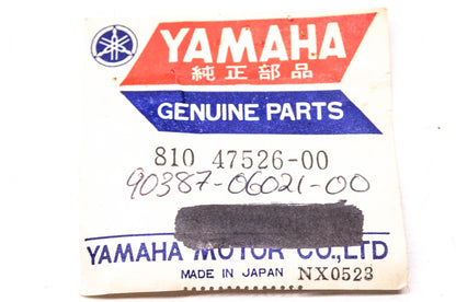 New OEM Yamaha 810-47526-00-00 Collar NOS