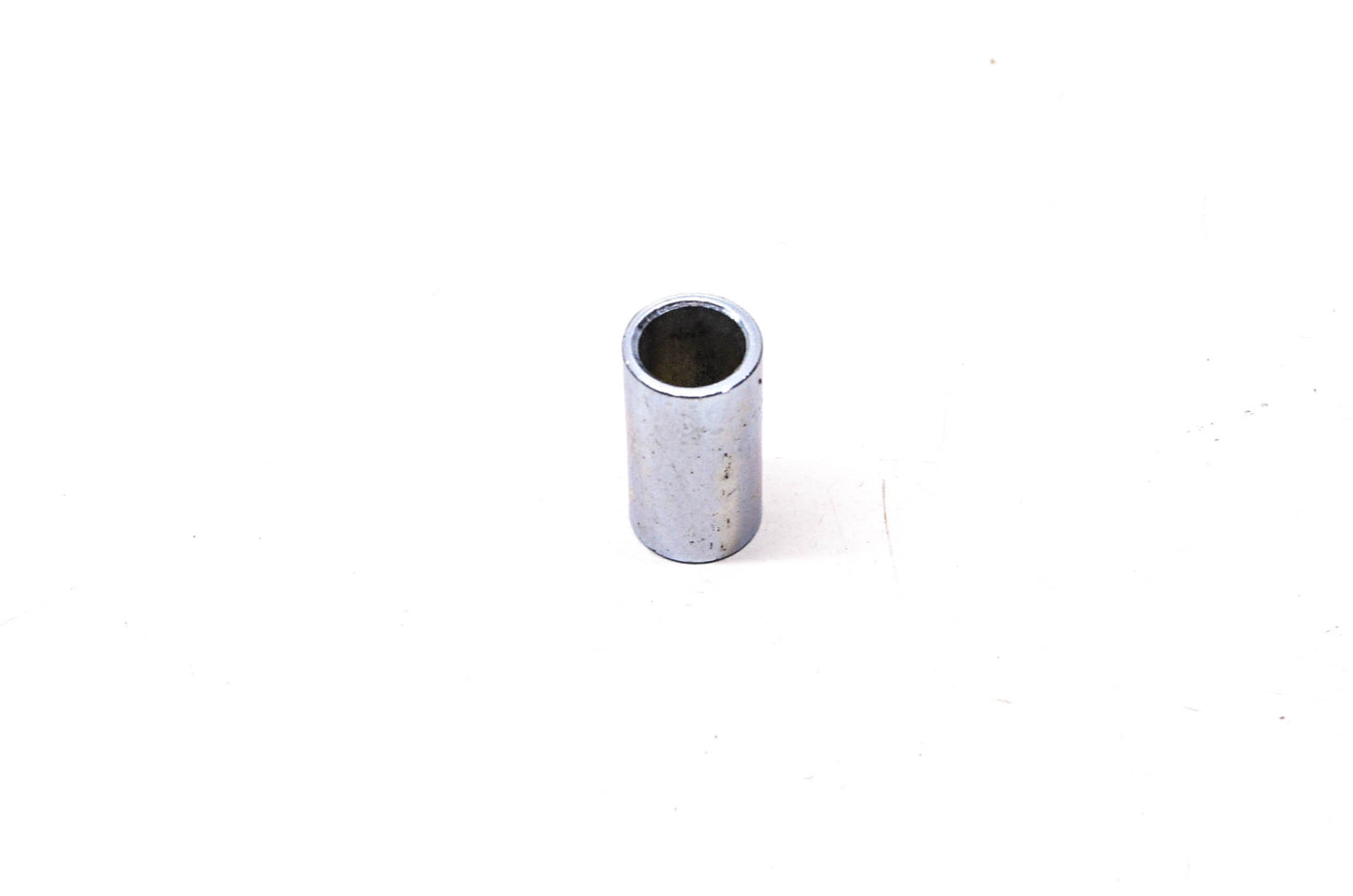 New OEM Yamaha 90387-12486-00 Collar NOS