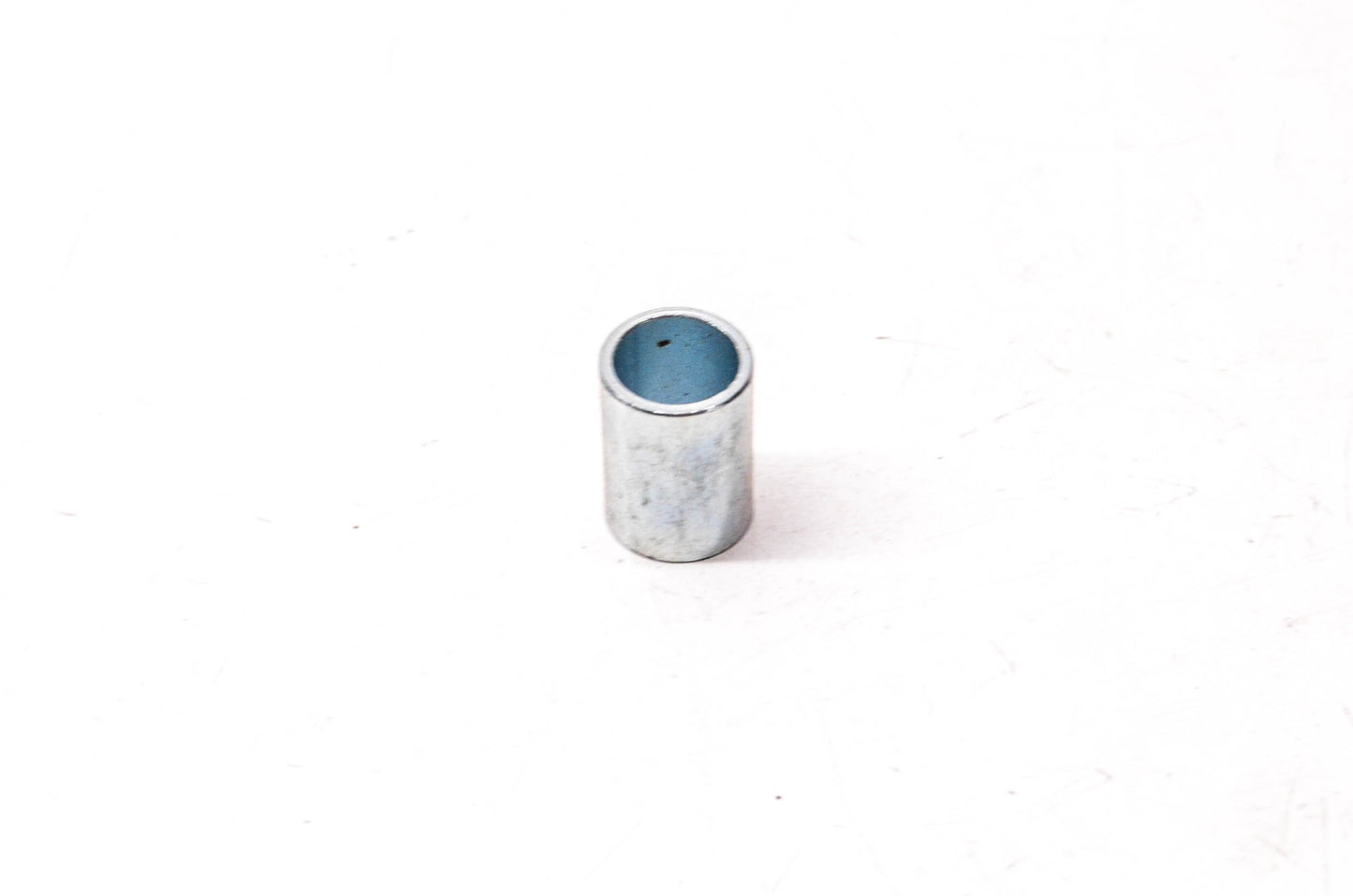 New OEM Yamaha 90387-12534-00 Collar NOS