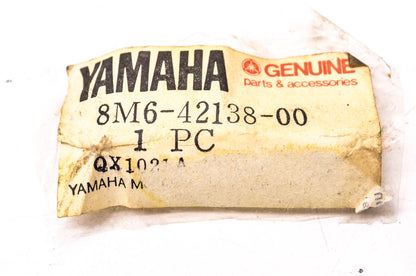 New OEM Yamaha 8M6-42138-00-00 Throttle Lever NOS