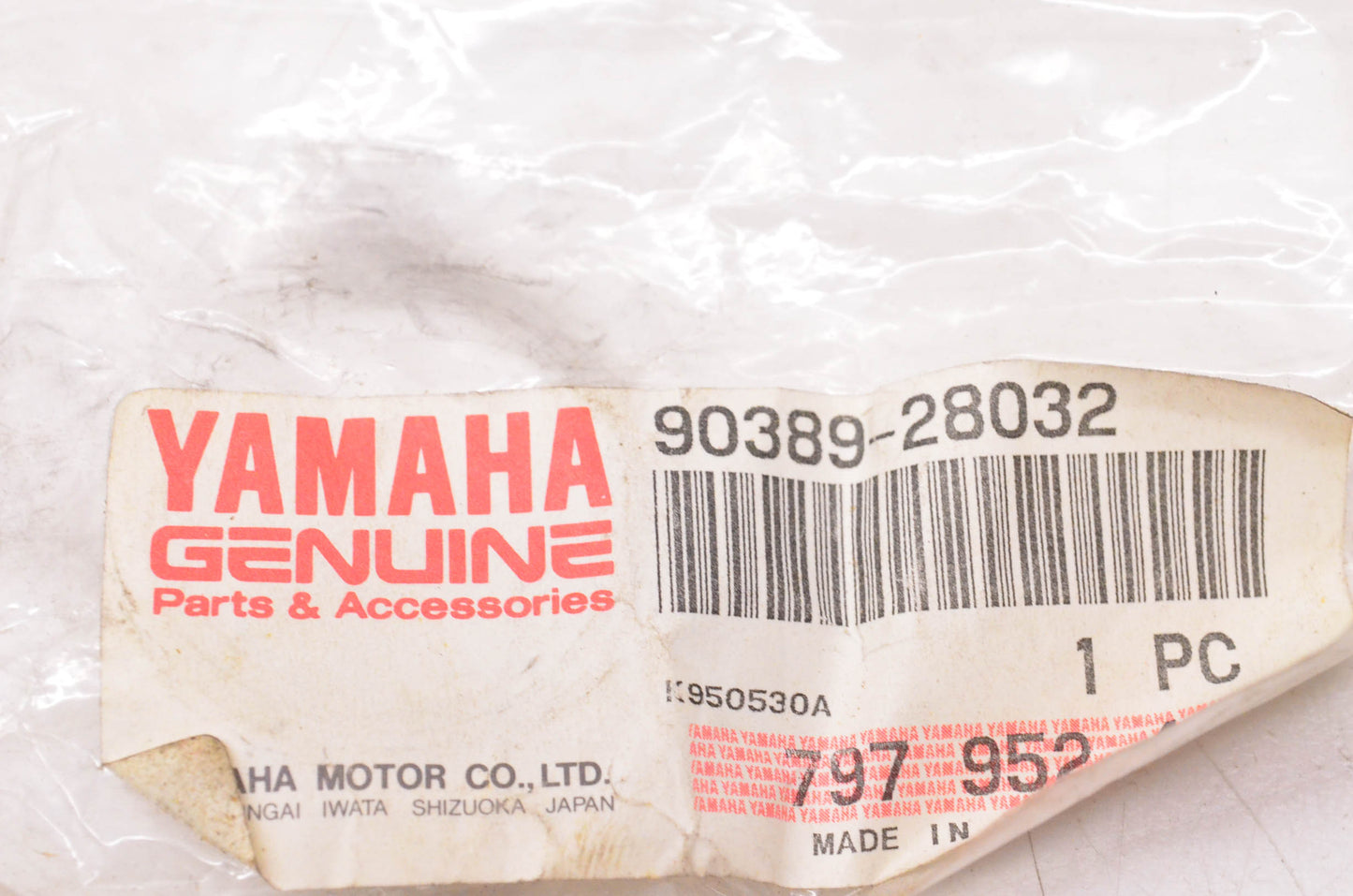 New OEM Yamaha 90389-28032-00 Bushing NOS