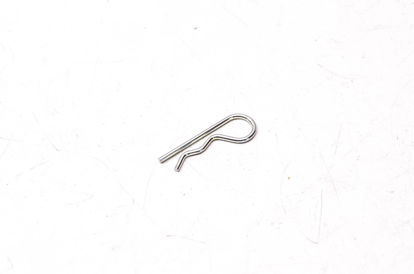 New OEM Yamaha 90468-16022-00 Clip NOS