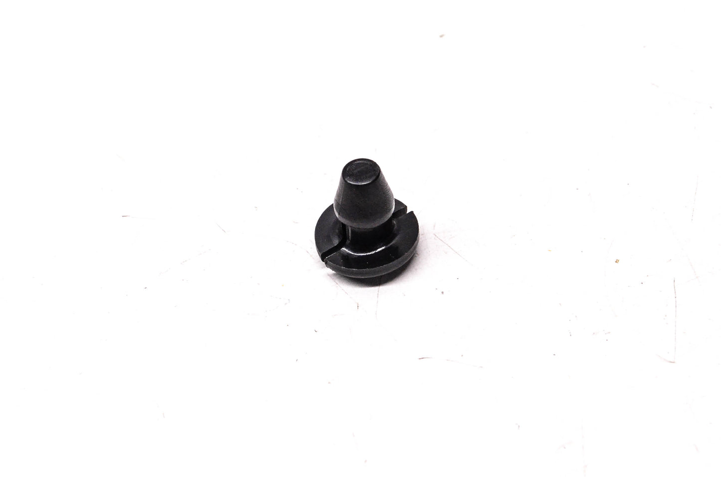 New OEM Yamaha 90338-10024-00 Plug NOS