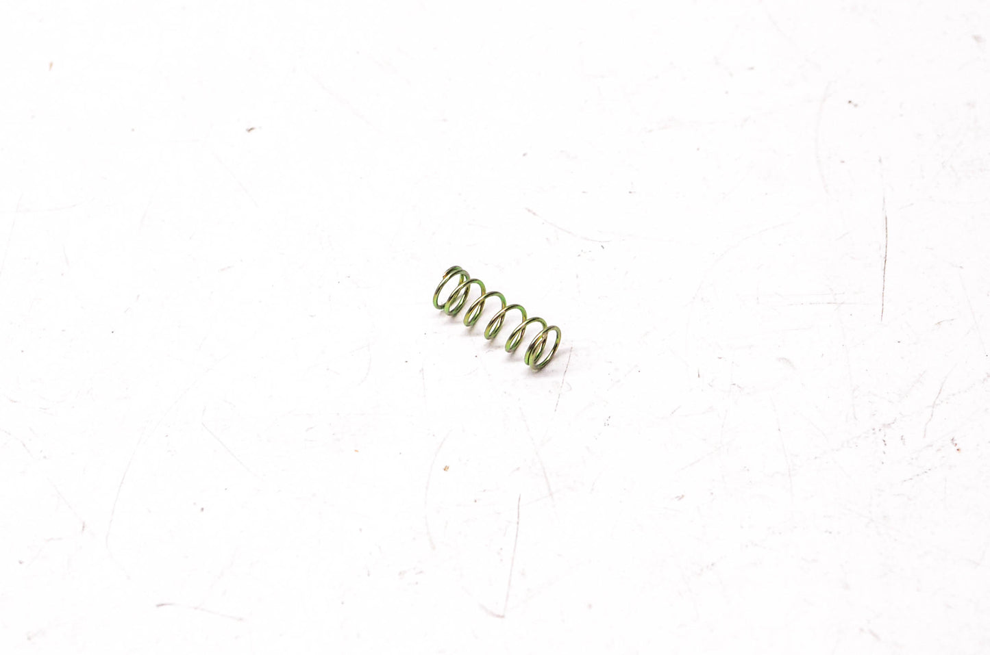 New OEM Yamaha 90501-07400-00 Spring NOS