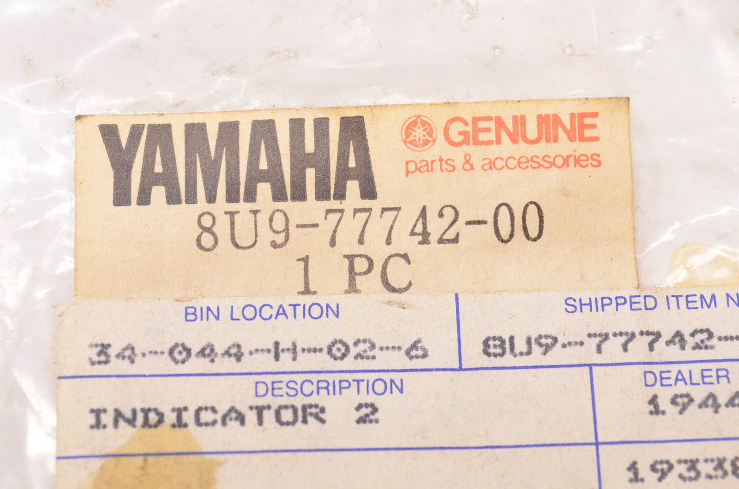 New OEM Yamaha 8U9-77742-00-00 Indicator NOS