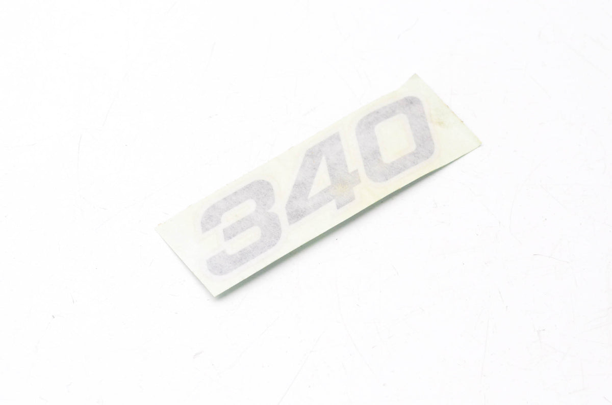 New OEM Yamaha 8Y2-77351-00-00 Yamaha 340 Emblem 1 NOS