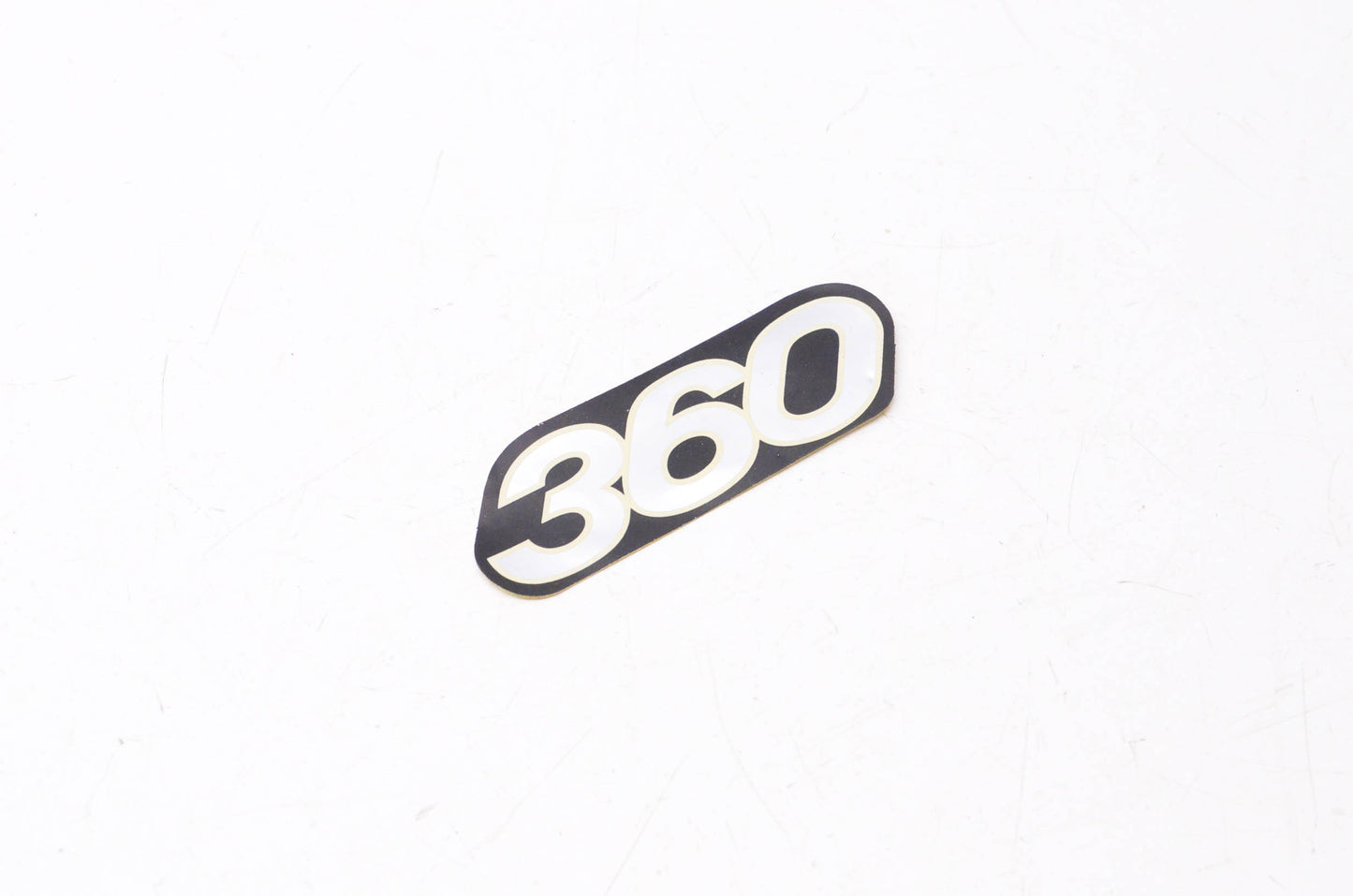New OEM Yamaha 275-21717-02-00 Yamaha 360 Emblem NOS