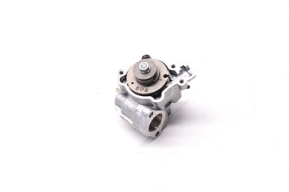 New OEM Yamaha 3302752 Oil Pump Assembly NOS
