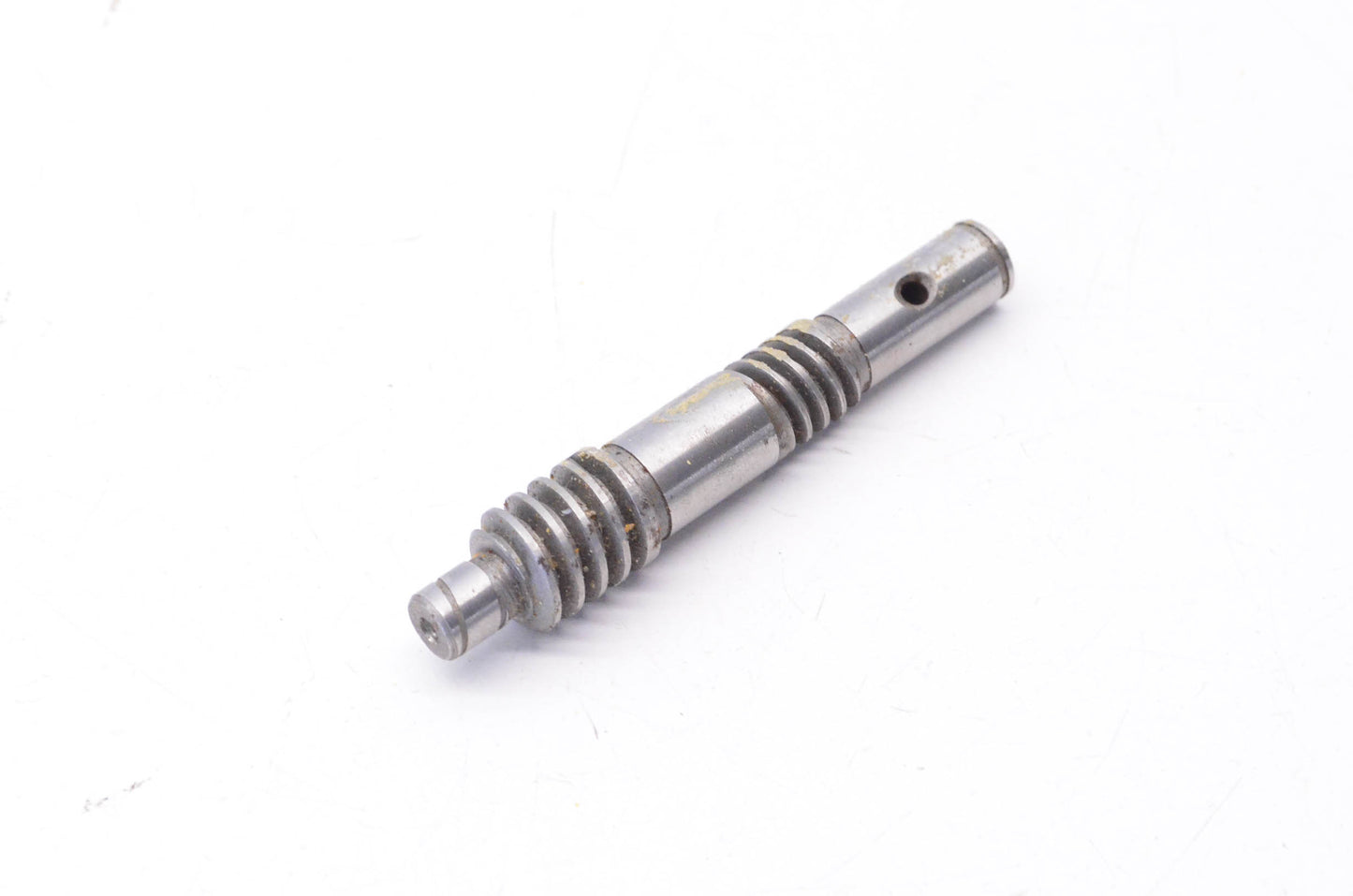New OEM Yamaha 813-13175-00-00 Tachometer Worm Shaft NOS