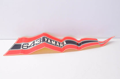 New OEM Yamaha 834-77164-00-00 Yamaha 643 Shroud Ornament NOS
