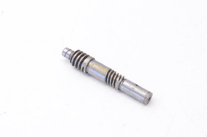 New OEM Yamaha 813-13175-00-00 Tachometer Worm Shaft NOS