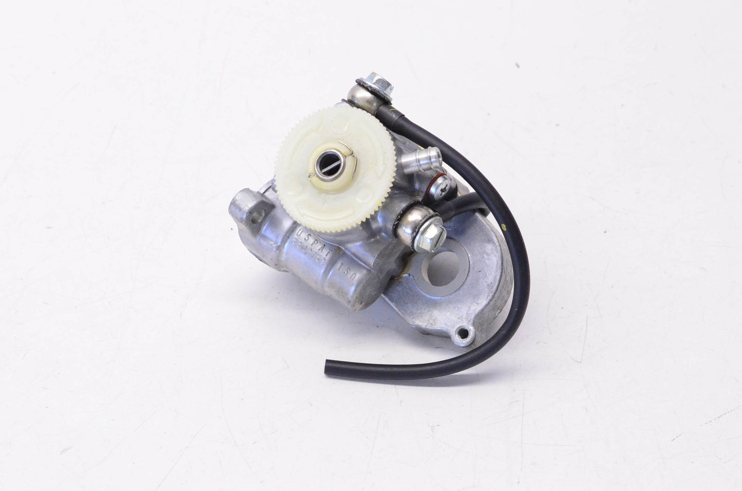 New OEM Yamaha 828-13101-00-00 Oil Pump Assembly NOS