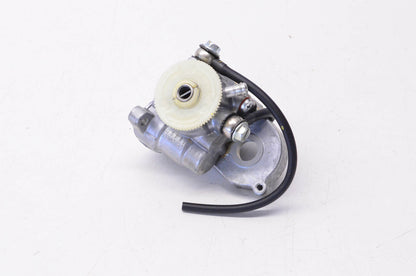 New OEM Yamaha 828-13101-00-00 Oil Pump Assembly NOS
