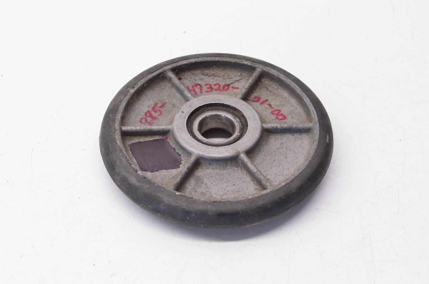 OEM Yamaha 885-47320-01-00 Upper Idler Wheel