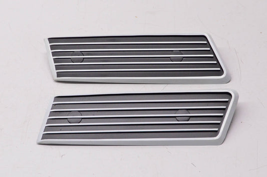 New OEM Yamaha 838-77131-00-00 Louver Kit NOS