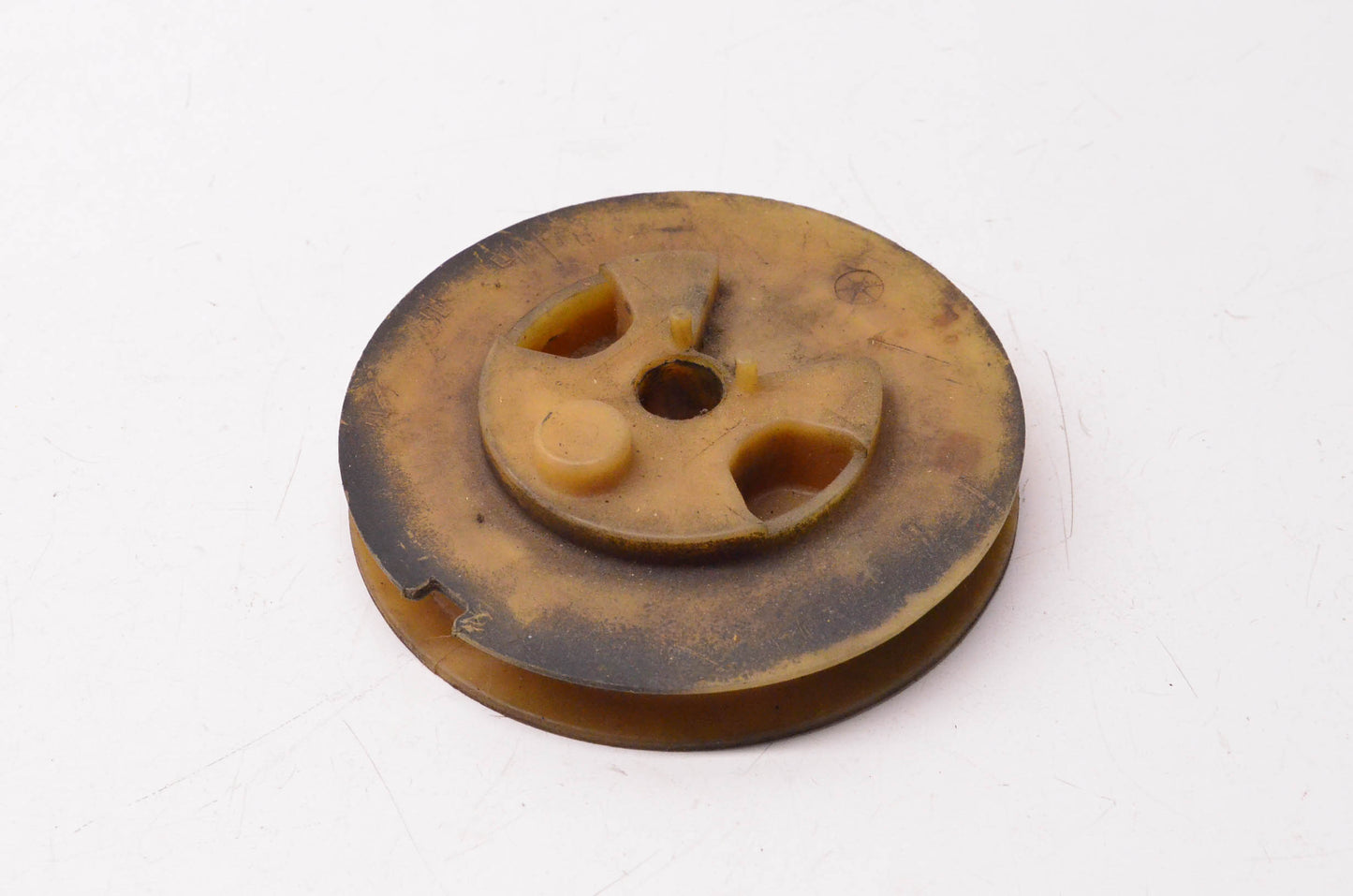 OEM Yamaha 8F3-15714-01-00 Drum Sheave