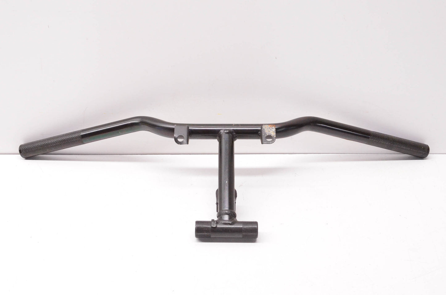 New OEM Yamaha 82M-23811-01-00 Handle Bar NOS