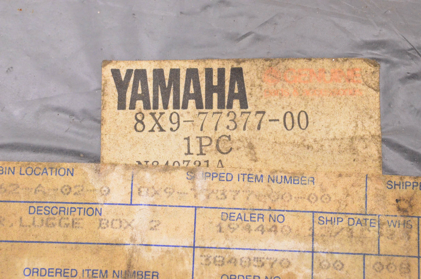 New OEM Yamaha 8X9-77377-00-00 Luggage Cover NOS