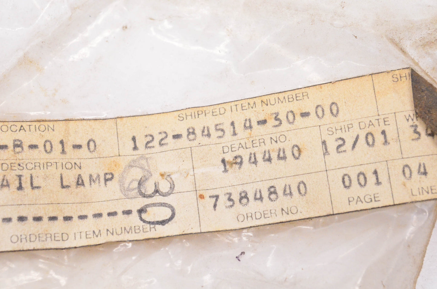 New OEM Yamaha 122-84514-30 Tail Lamp Bulb NOS