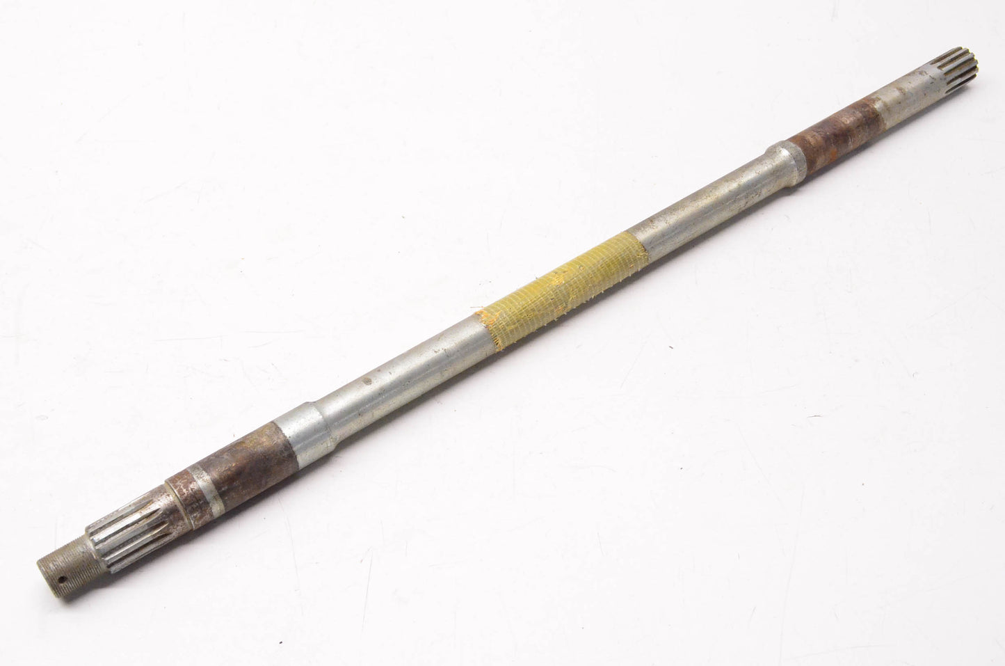 OEM Yamaha 82M-17681-00-00 Secondary Shaft