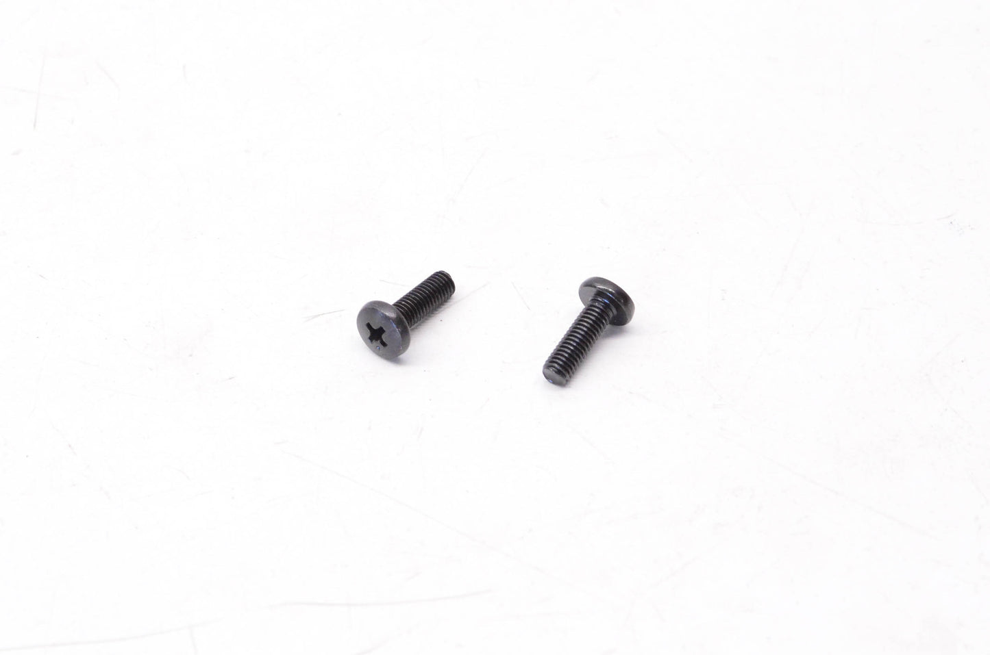 New OEM Yamaha 98906-05016-00 Bind Screw Superseded by 98907-05016-00 Qty 2 NOS