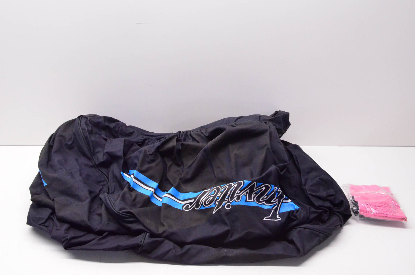 New OEM Yamaha SMB-87VTR-CV-ER Inviter Snowmobile Cover NOS
