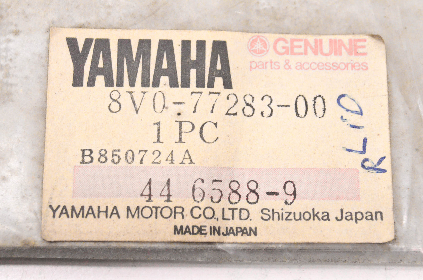 New OEM Yamaha 8V0-77283-00-00 1984 Phazer Stripe 3 Emblem NOS