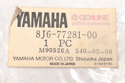 New OEM Yamaha 8J6-77281-00-00 1980 ET340D Stripe 1 Emblem NOS