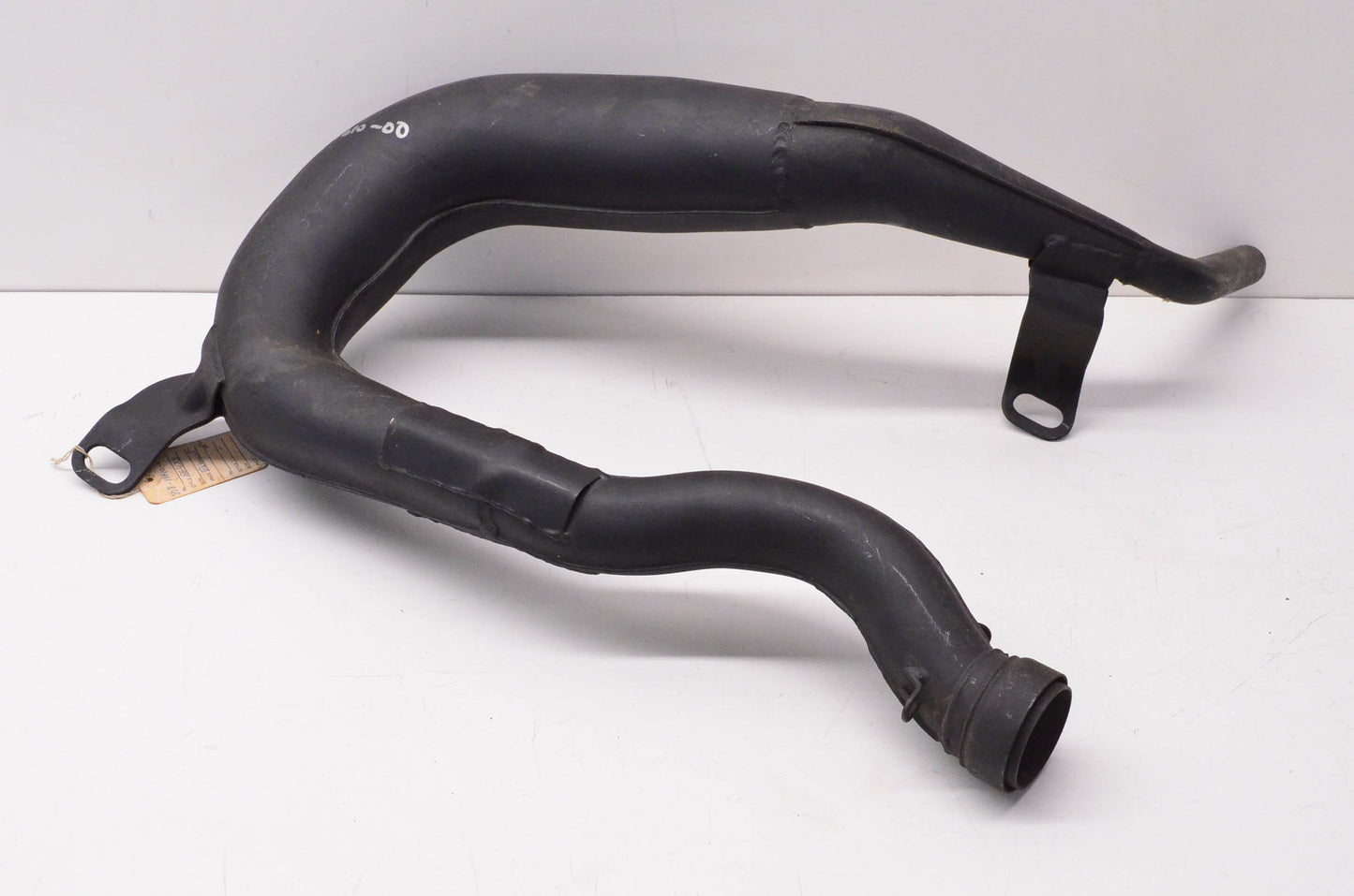 New OEM Yamaha 818-14610-00-00 Exhaust Pipe Assembly NOS
