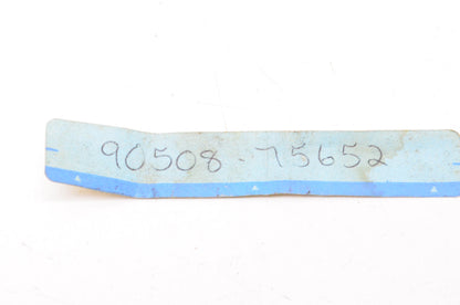 New OEM Yamaha 90508-75652-00 Torsion Spring NOS