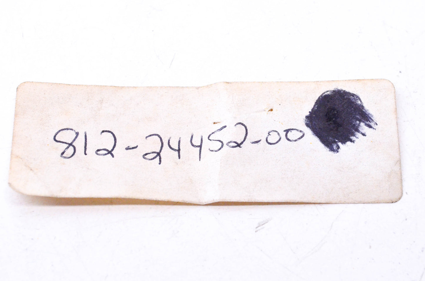 New OEM Yamaha 812-24452-00-00 Cover NOS
