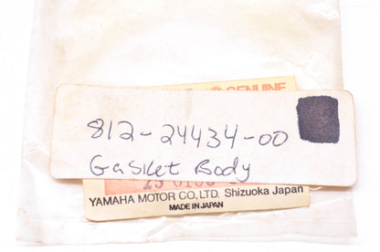 New OEM Yamaha 812-24434-00-00 Carburetor Body Gasket NOS