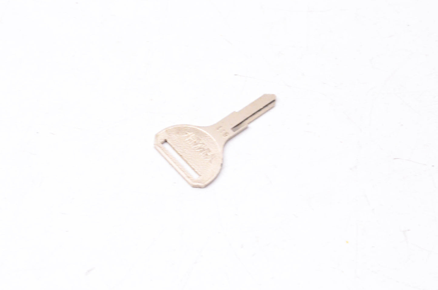 New OEM Yamaha 811 Yamaha Key #811 NOS
